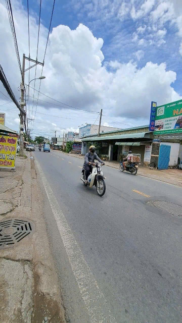 Bán nhà mặt tiền Đỗ Văn Dậy, 6x28m, giá 6.3 tỷ