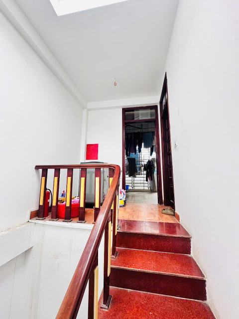 CHÍNH CHỦ CẦN BÁN NHÀ DOÃN KẾ THIỆN CẦU GIẤY 41M2 5T 7P ĐANG CHO THUÊ MONING ĐỖ CỬA CÁCH Ô TÔ TRÁNH 1 NHÀ 0961450400.