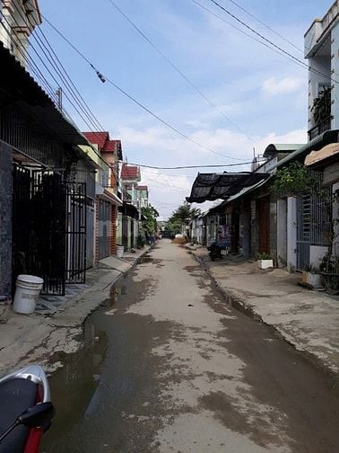 Cần bán đất sổ riêng, thổ cư 100%. Đoàn Thị Kia, Tp . Dĩ An, Bình Dương