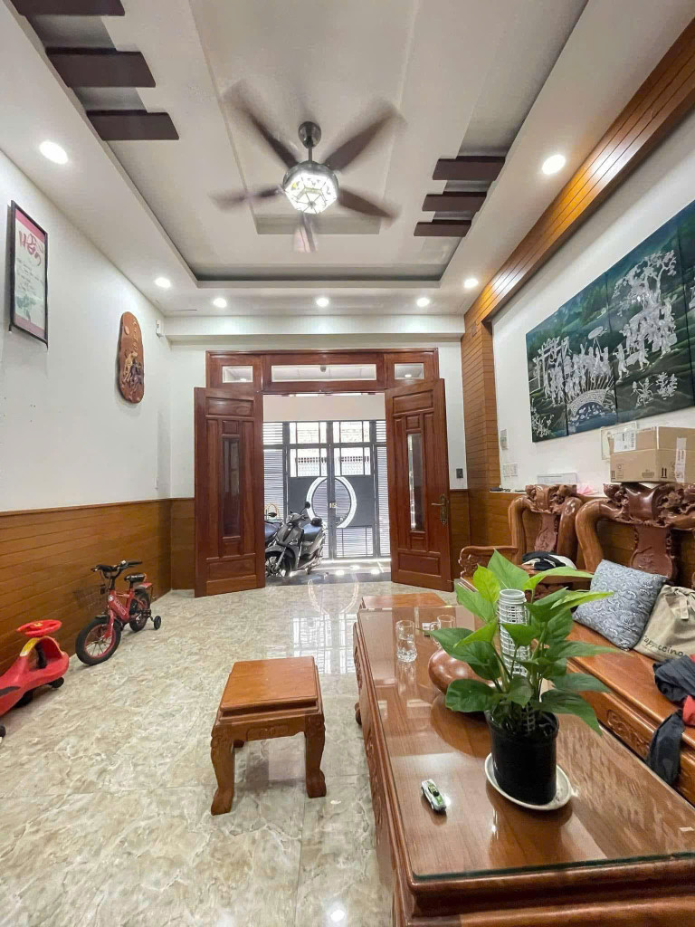 Bán nhà HXH 8m Độc Lập - Tân Sơn nhì, gần chợ Tân Hương, 4x20m, 4 Tầng, 9.3 tỷ.