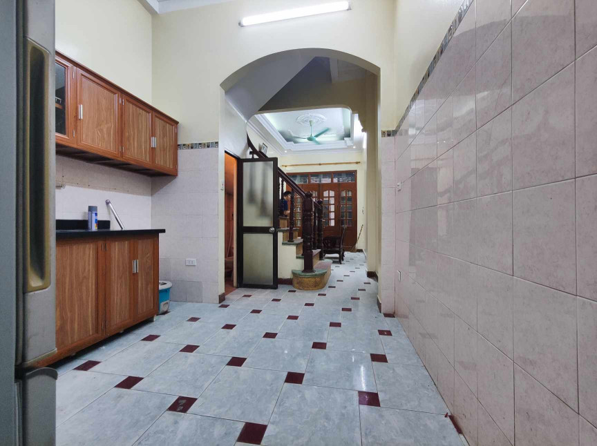 CHO THUÊ NHÀ RIÊNG PHỐ ĐỘI CẤN, BA ĐÌNH, 36M2, 4 TẦNG, 5 NGỦ, GẦN Ô TÔ
