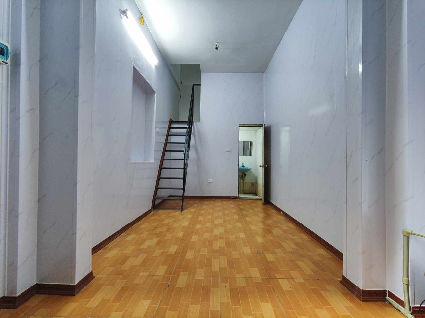 CHO THUÊ NHÀ RIÊNG PHỐ ĐỘI CẤN, BA ĐÌNH, GẦN PHỐ, NGÕ THÔNG, VỪA Ở VỪA KD
