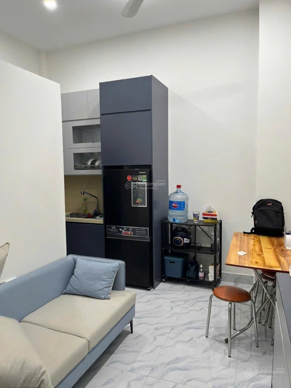 Cho Thuê Nhà Ngõ 266 Đội Cấn 24M² 4 Tầng 2 Ngủ - Full Đồ - Ngõ Rộng, Cách Ô Tô 20M - Giá Thuê 10tr