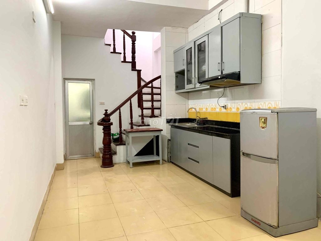 NGUYÊN CĂN ĐỘI CẤN, GIANG VĂN MINH, BA ĐÌNH, GẦN PHỐ, THOÁNG TRƯỚC SAU
