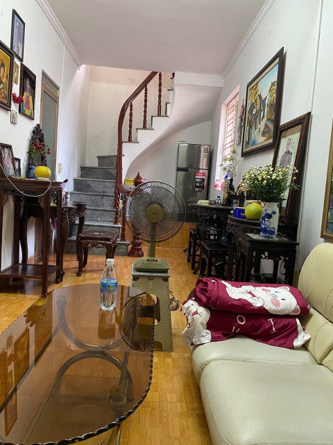 Bán nhà tầng 2 trong ngõ số 80 Hoàng Văn Thụ - Trung tâm TP Hải Phòng (đã xây 02 tầng hoàn thiện)