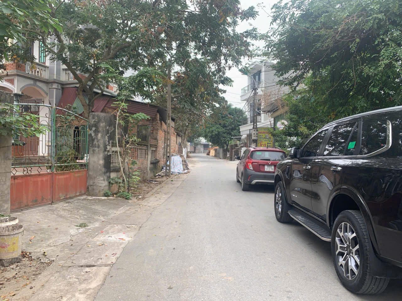 BÁN LÔ ĐẤT ĐẸP TRỤC CHÍNH KD ĐÔN HẬU KHAI QUANG 114,6m MT5m ĐƯỜNG Ô TÔ SẴN SỔ GIÁ 2,9 TỶ 0988296228