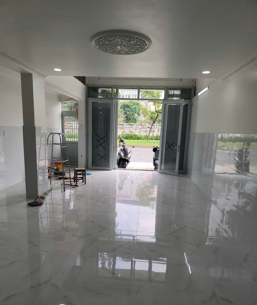 NHÀ MẶT TIỀN KINH DOANH SẦM UẤT ĐHT 11 QUẬN 12, 82M2 NHỈNH 8 TỶ TL