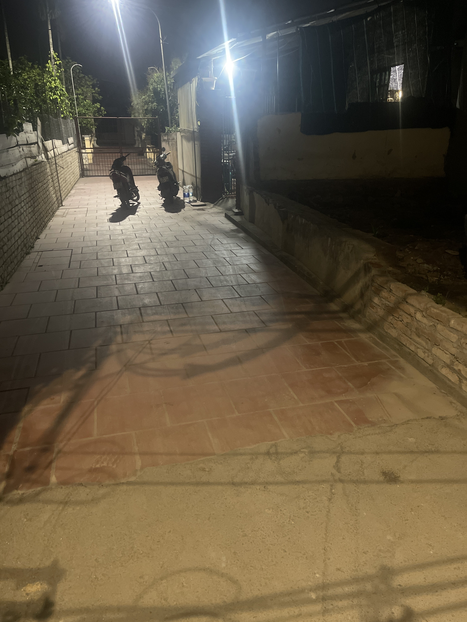 Đất ở tại Đông La, Hoài Đức