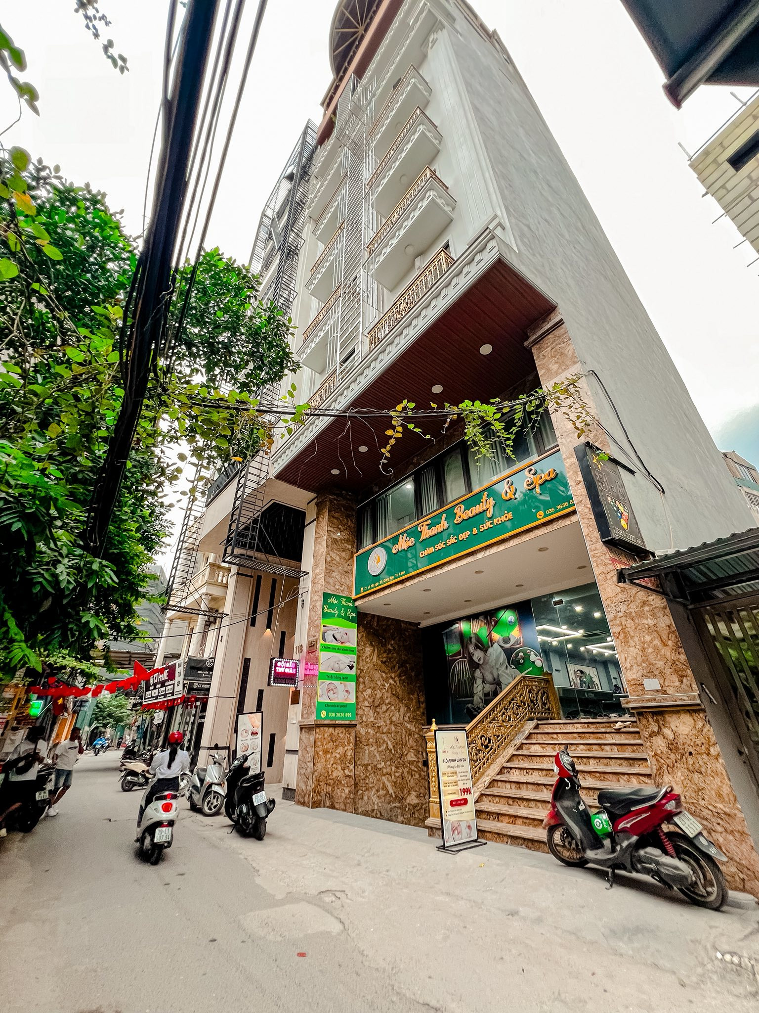 BÁN TÒA NHÀ CCMN MẶT ĐƯỜNG ĐỒNG ME. 160M2 - 10 TẦNG. THANG MÁY. 41 PHÒNG KK.