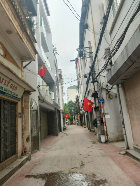 NHÀ ĐẸP - GIÁ TỐT - Vị Trí Đắc Địa Tại Phường Đông Ngạc, Quận Bắc Từ Liêm, Thành phố Hà Nội