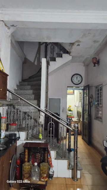 Bán nhà Đông Tác (Đống Đa) 30m, 5 tầng, mt 3.2m, giá 6.5 tỷ
