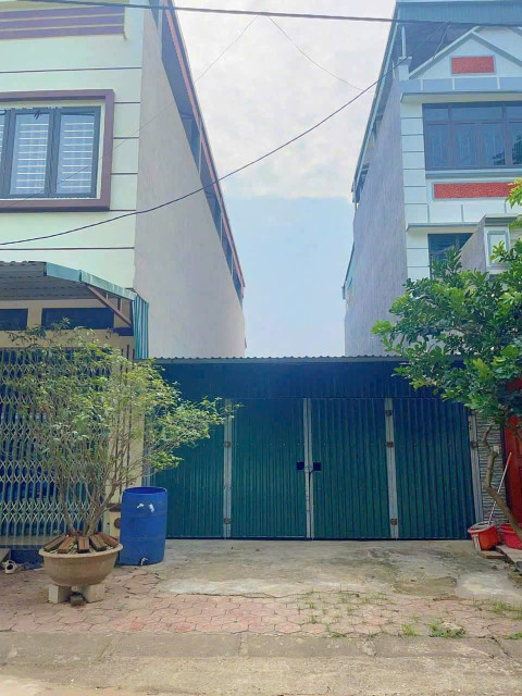 BÁN ĐẤT HỌC VIÊN TÀI CHÍNH MỚI - DT83M2 - MT5,5 M- GIÁ 12 TỶ - ĐƯỜNG Ô TÔ - KINH DOANH