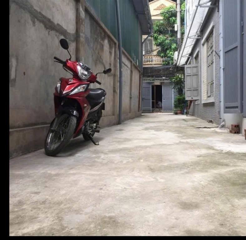 Cho thuê nhà ngõ Đông Thiên, 4 tầng x 30m2, 3 ngủ, 7 triệu