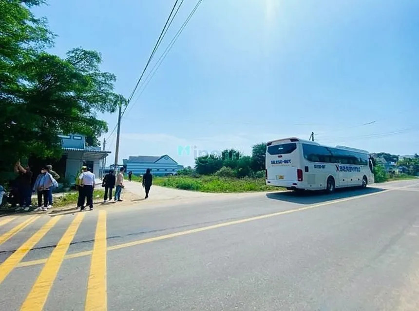 ĐẤT NỀN THỔ CƯ VEN BIỂN THỊ TRẤN. LIÊN HƯƠNG – MẶT TIỀN 21M – SÁT CAO TỐC & CẢNG QUỐC TẾ