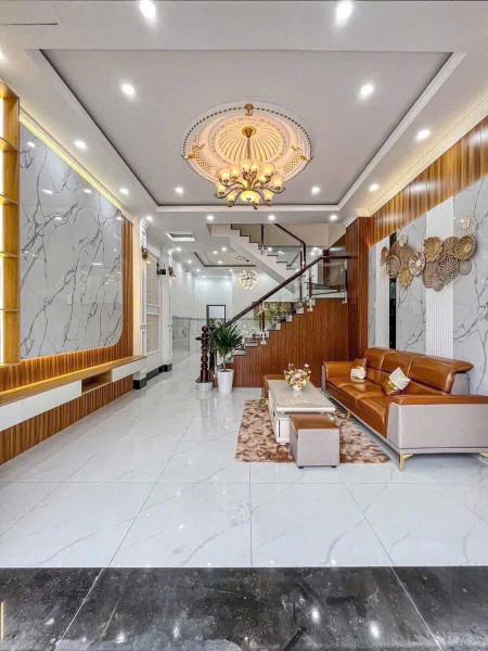 Bán Nhà Mới Xây Gần Chợ Đông Đô, Mặt Tiền Đường ĐT743, Thuận An - Bình Dương.