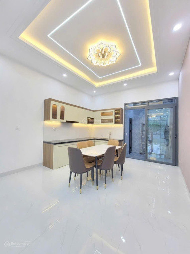 Nhà mới xây 1 Trệt - 1 Lầu giá 2.2Tỷ, tại DT743, Bình Chuẩn , Thuận An, Bình Dương, dọn vào ở ngay