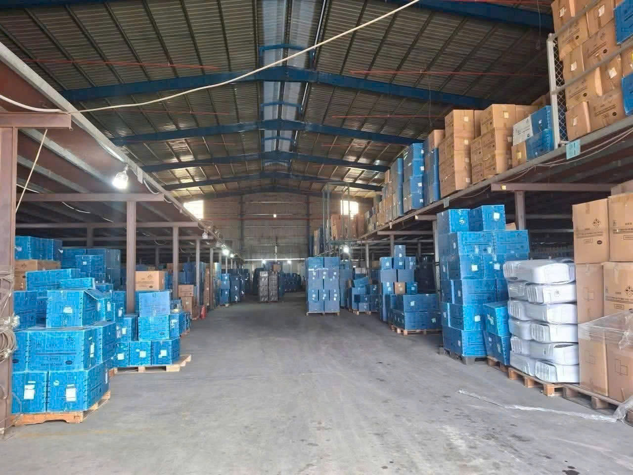 CHO THUÊ XƯỞNG TÂN UYÊN BÌNH DƯƠNG TP HCM  Tổng diện tích đất : 6,200m2,  Nhà xưởng : 4,500m2