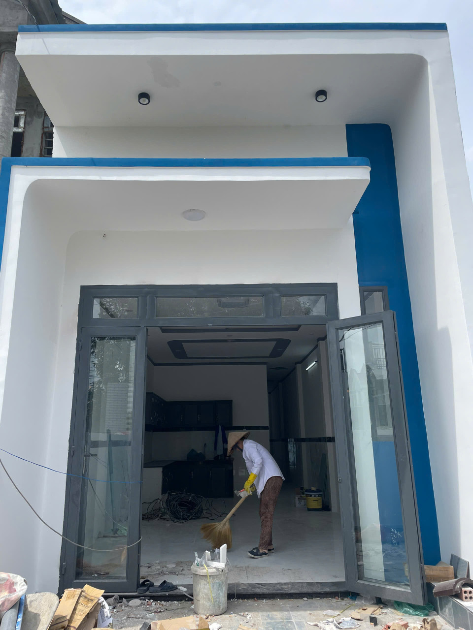 Nhà sổ riêng thổ cư , TT 300 nhận nhà , gần trường chợ UBND Y tế
