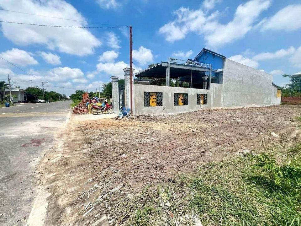 BÁN (279m2)ĐẤT Mặt Tiền Nhựa QL 13 VÀO, SHR, Dân Đông, Đường Thông, Chợ Trường,GIÁ 439TR