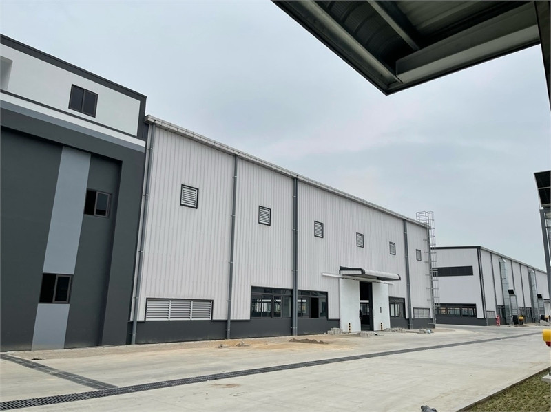 nhà xưởng diện tích đa dạng, phục vụ sản xuất linh hoạt nhiều ngành nghề. PC tự động