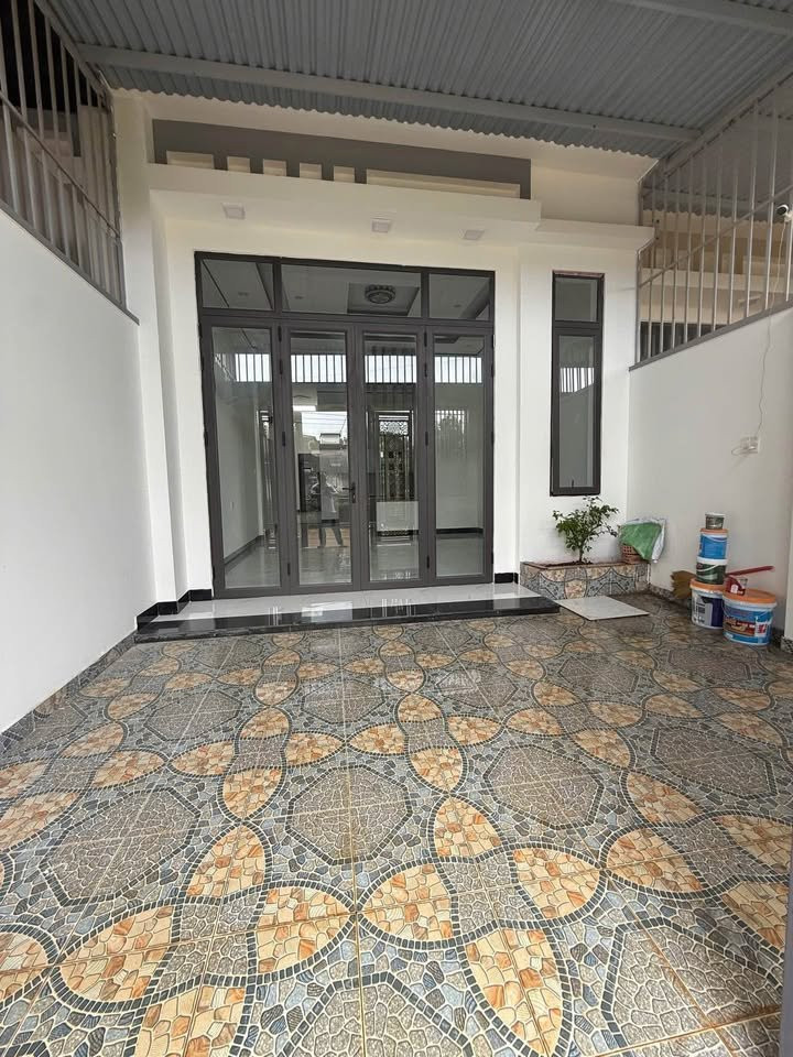 BÁN NHÀ KHU BÌNH HÒA GẦN TÂN TRIỀU MỚI XÂY HOÀN THIỆN CHỈ 400 TRIỆU NHẬN NHÀ