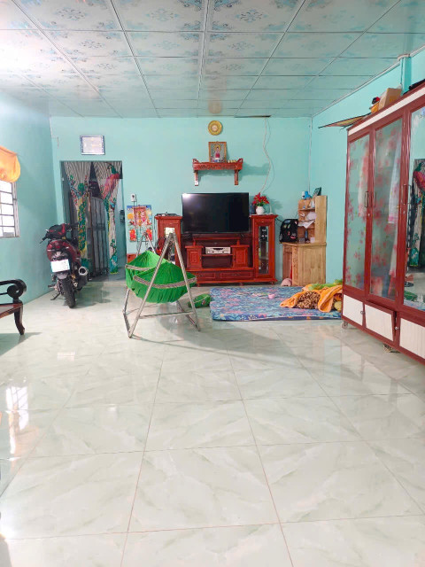 Nhà Tân Bình Vĩnh Cửu Đường Ô Tô Dt: 90m. Giá Chỉ 660Triệu