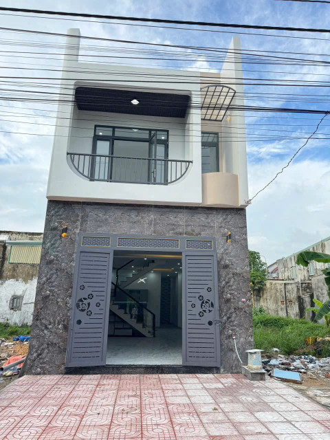 Nhà Lầu Mới Hoàn Thiện Sổ Riêng Full Thổ Cư Ngay Gần Công Ty ChangShin Diện Tích 5m x 20m