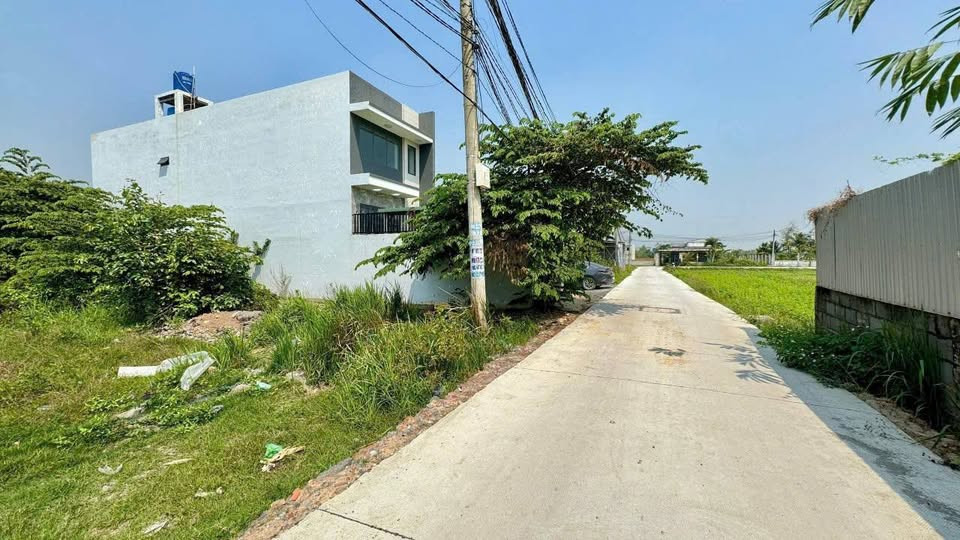 bán gấp lô đất đẹp 130m2- thị trấn đức hòa - long an - giá đầu tư cho anh chị ạ