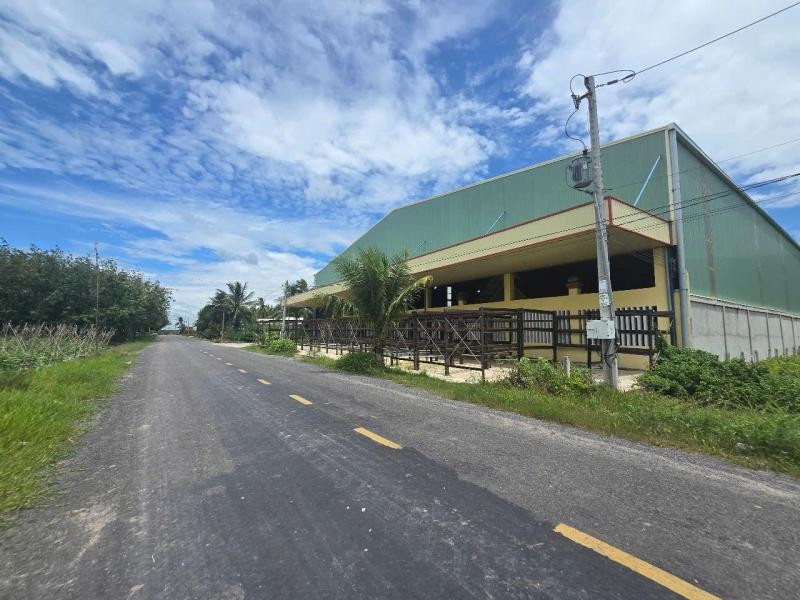 ⭐️ Ngộp 1.1 tỷ Đất MT 1750m2, Đ.10m, Vuông – DT788 TN