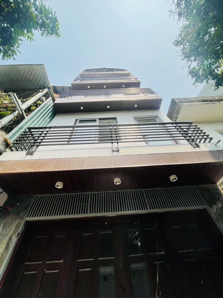Bán nhà 70m x 4T ngõ 44 Đức Giang nở hậu, gần oto chỉ 6 tỷ 4 có tl. LH 0936123469