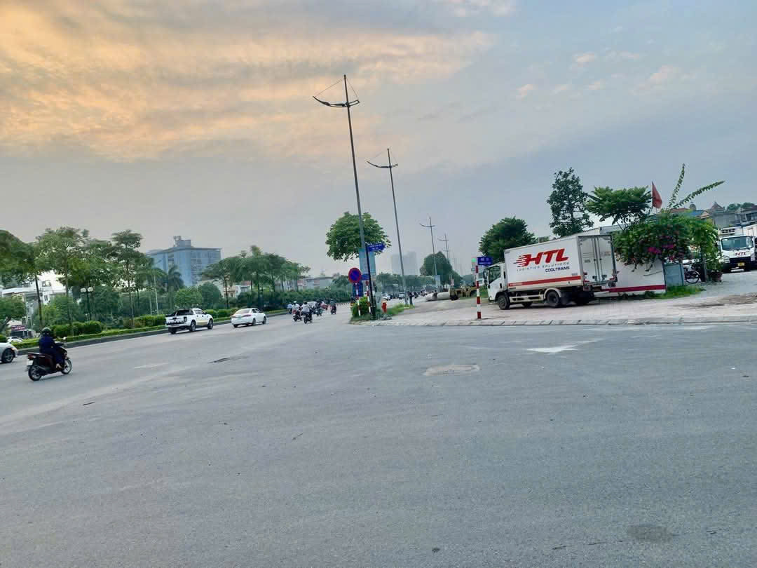 BAN LO DAT DUC GIANG - LONG BIEN - OTO - NGO THONG -AN SINH DINH