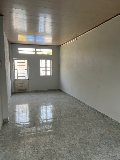 BÁN ĐẤT CÓ NHÀ CHO THUÊ & XƯỞNG – HẺM XE TẢI DƯƠNG CÔNG KHI, TÂN HIỆP