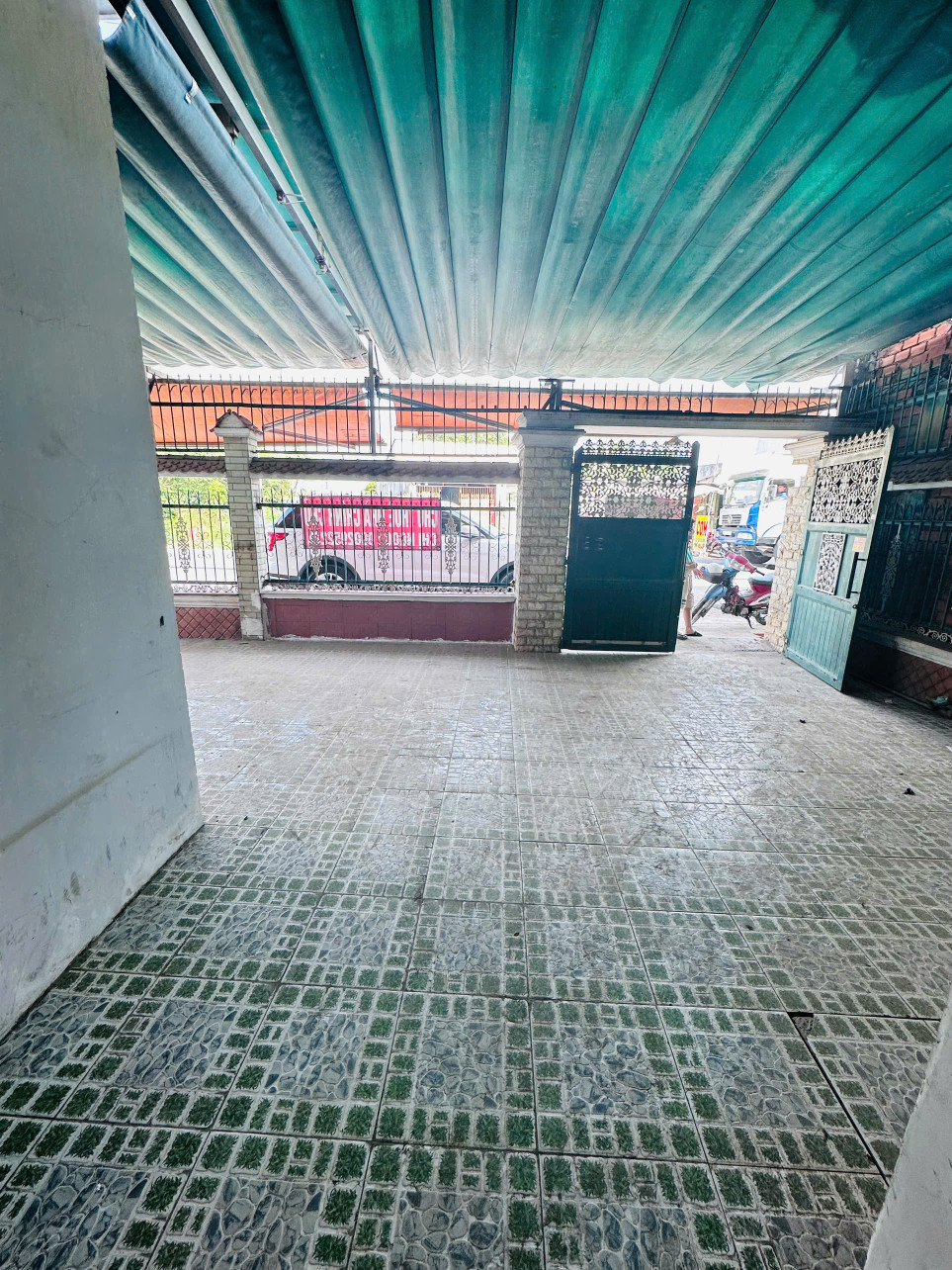 Bán nhà mặt tiền Dương Công Khi, 10x22m, giá 8 tỷ
