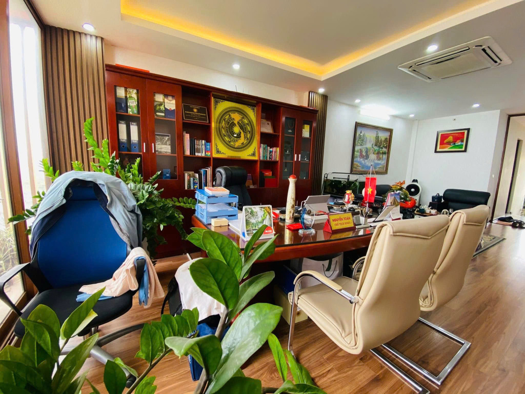 PHÂN LÔ DƯƠNG KHUÊ CẦU GIẤY, ÔTÔ TRÁNH, VỈA HÈ, KINH DOANH ĐỈNH, DT 68M2 GIÁ CHỈ 19 TỶ