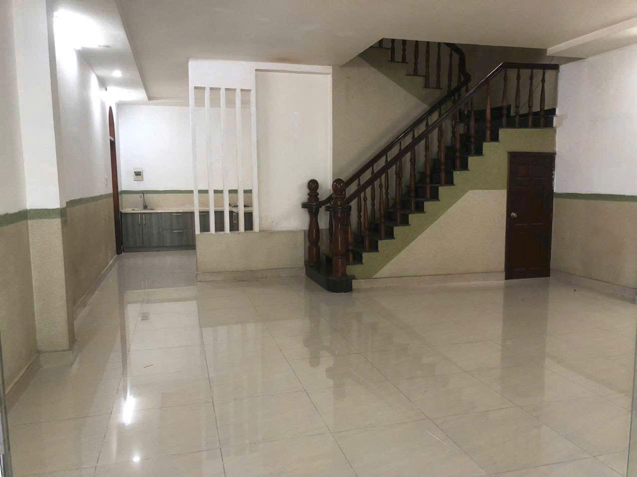 MẶT BẰNG TRUNG TÂM PHÚ LỢI – MỚI SƠN SỬA – GIÁ SIÊU TỐT Liên hệ: Chothuexuongmiennam.com - 0366632092