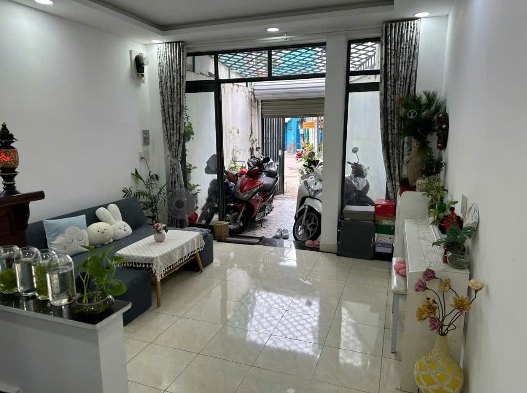 6.45 tỷ- bán nhà 2 lầu - Công Nhận 80m2- 4PN- sát MT Xô Viết Nghệ Tĩnh -cho thuê 16 triệu/tháng