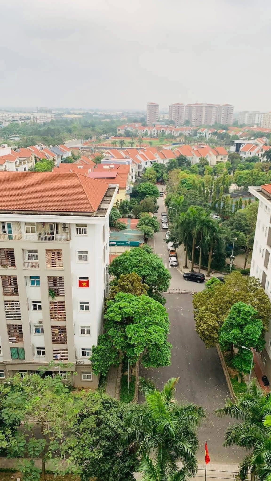 Bán nhanh Chung cư Đặng Xá 61m2 . 2,75 tỷ full đồ đẹp

✨ Diện tích 60,3m² – tòa mới
✨ Đầy đủ nội thất, về ở ngay