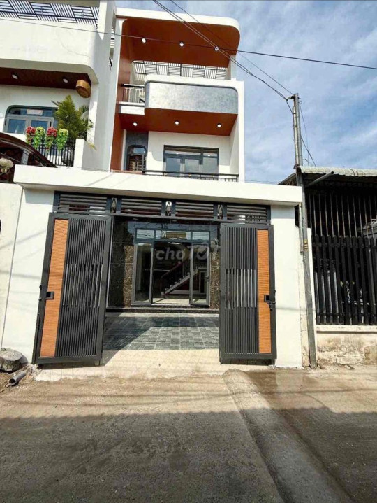 Nhà 1 trệt 2 lầu  Phú MỸ  Đường DX06