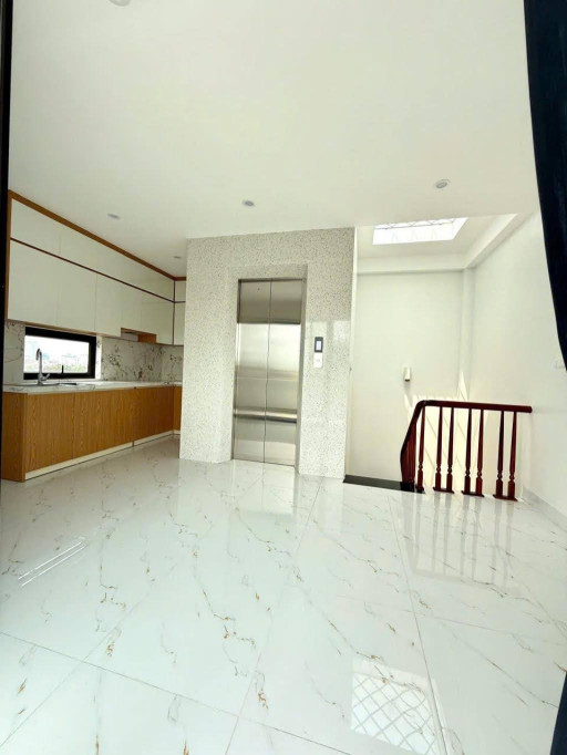 BÁN NHÀ 6 TẦNG Q.HOÀNG MAI - 8 TỶ - SỔ ĐỎ CHÍNH CHỦ