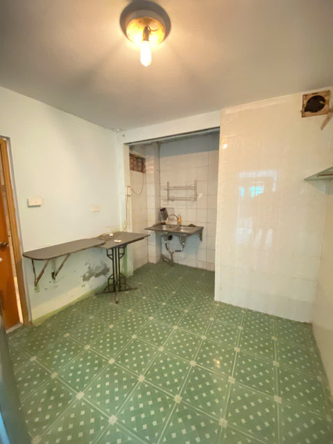 Cho thuê nhà nguyên căn ngõ 364 Giải Phóng 1.5 tầng x 70m2, 2 ngủ, 6.5 triệu/th