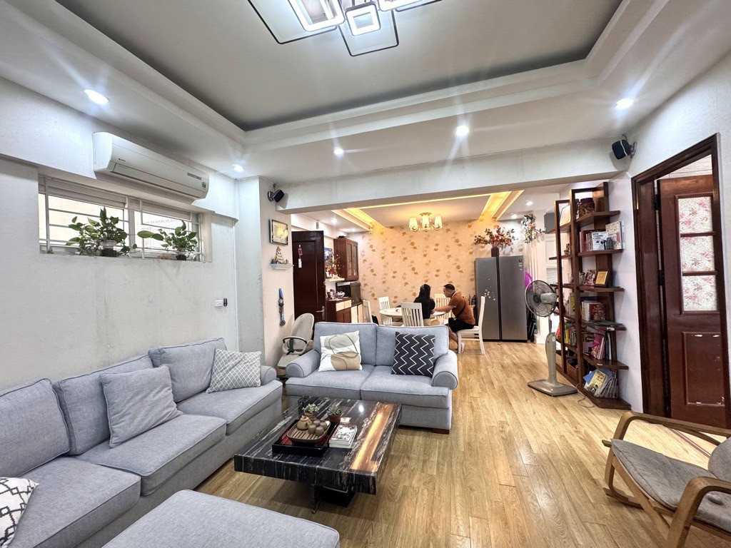 CĂN GÓC 3 NGỦ KĐT VIỆT HƯNG - 102M² - FULL NỘI THẤT CAO CẤP - Ở NGAY!