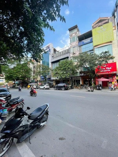 Bán nhà phố Giang Văn Minh Ba Đình – Vị trí VIP – Kinh doanh đỉnh – Giá 34 tỷ