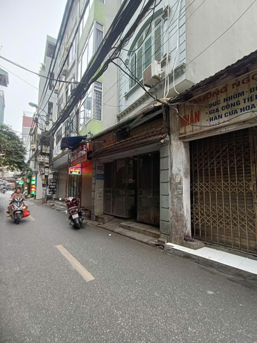 Người nhà tôi cần bán nhà Mặt Ngõ Giáp Bát, Kim Đồng 81m 5T Thang máy - Ô TÔ VÀO NHÀ, KD chỉ 15 tỷ 45