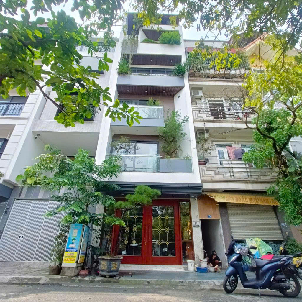 SĐCC -  [NHÀ MẶT PHỐ GIÁ TRONG NGÕ ] Giáp Bát - Kim Đồng. DT 50m 5 Tầng chỉ 13,2 tỷ