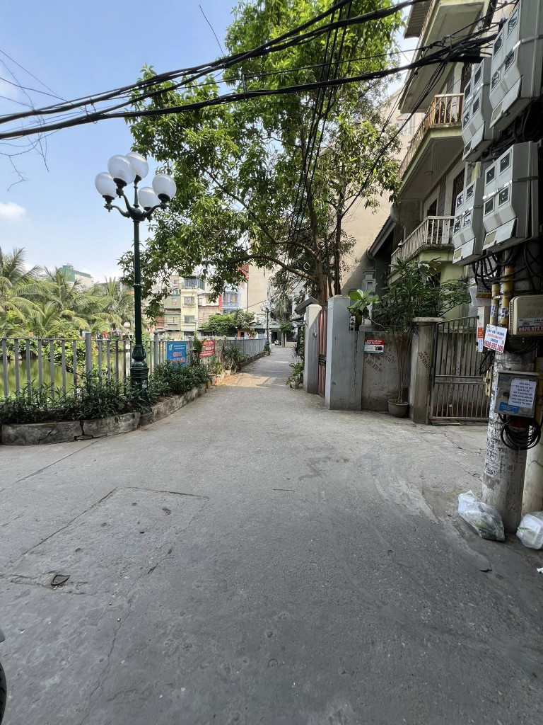 CHO THUÊ NHÀ NGUYÊN CĂN MẶT NGÕ GIÁP BÁT