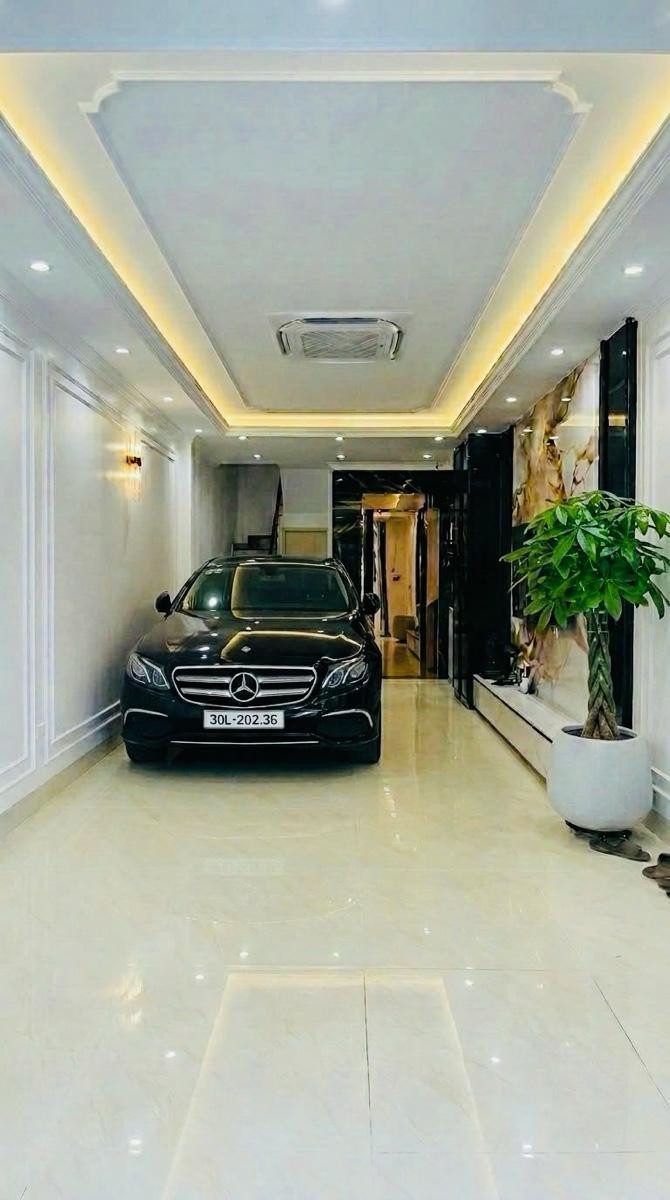 Bán Nhà riêng 43m² thổ cư 43m² giá 18 tỷ tại Đường Giáp Bát Phường Giáp Bát Quận Hoàng Mai Hà Nội