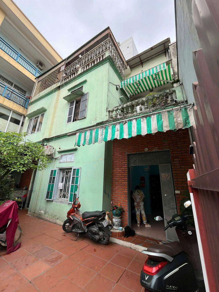 Chính chủ bán nhà Giáp Bát, Hoàng Mai, Hà Nội- đường ô tô tránh, trung tâm Hoàng Mai