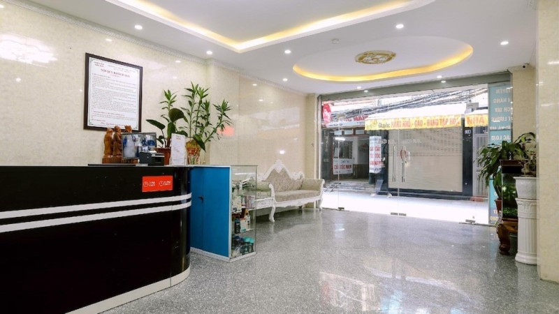 BÁN TÀO KHÁCH SẠN 7 TẦNG Phố Giáp Bát- Hoàng Mai 102m2 31.5 tỷ.