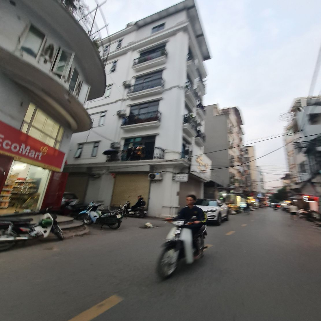 Bán nhà Đông Dư Gia Lâm lô góc 33m2 giá tốt, full nội thất, ở ngay. Lh 0989894845