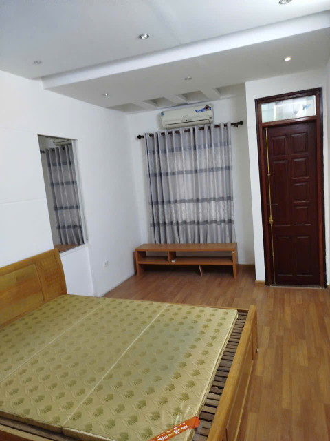 Cho thuê nhà ngõ 86 Giáp Nhị, 32m x 5 tầng x 3 ngủ x 4 vs, Giá 10 triệu